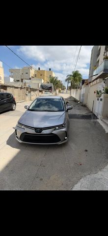 מודעת רכב טויוטה קורולה