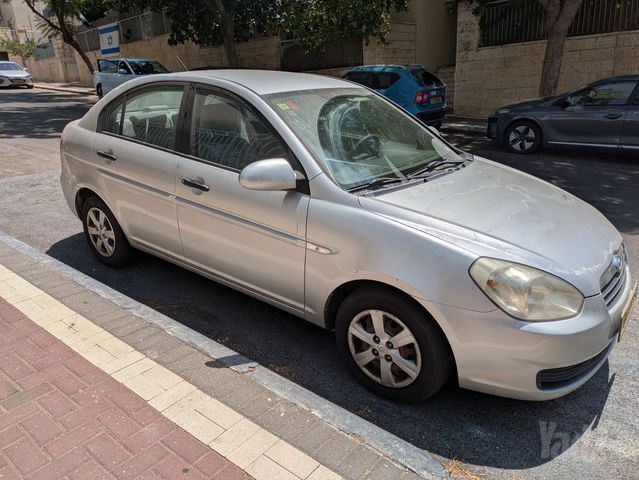 יונדאי אקסנט i25