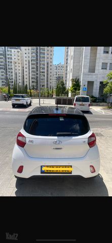 יונדאי i10