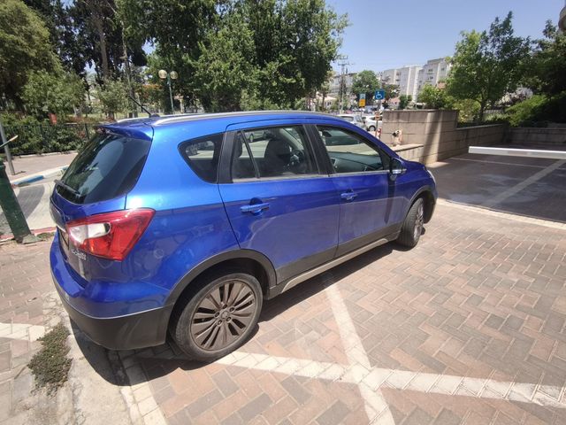 סוזוקי קרוסאובר