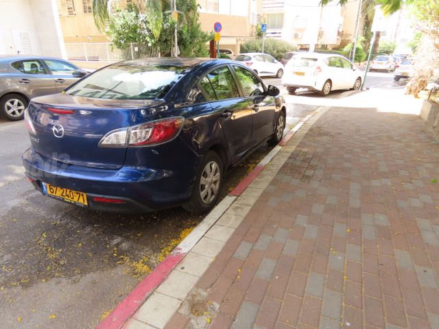 מאזדה 3