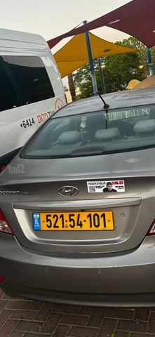 יונדאי אקסנט i25