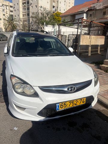 יונדאי i30