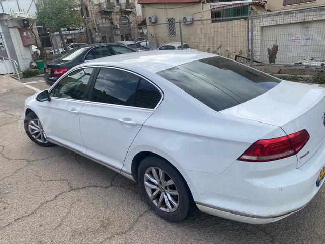 פולקסווגן פאסאט