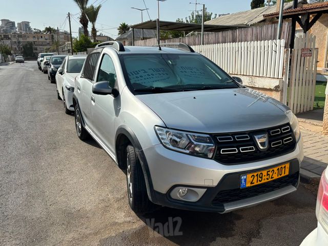 דאצ'יה סנדרו