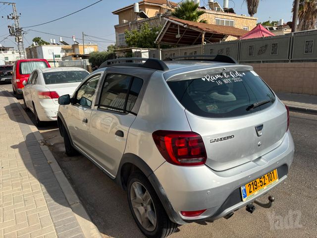 דאצ'יה סנדרו