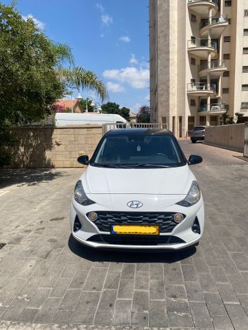 יונדאי i10