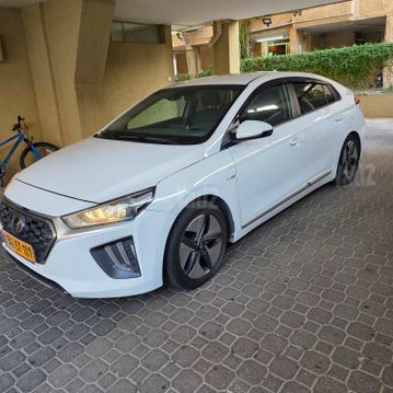 מודעת רכב יונדאי איוניק