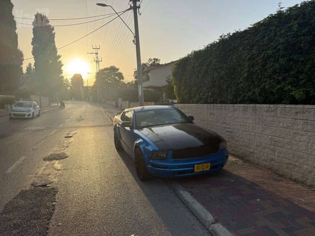 מודעת רכב פורד מוסטנג