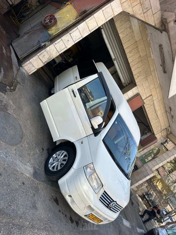 מודעת רכב פולקסווגן טרנספורטר