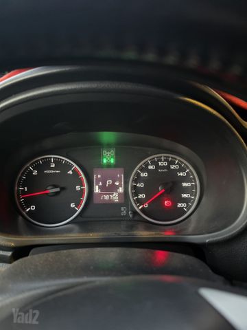 מיצובישי טרייטון / L200