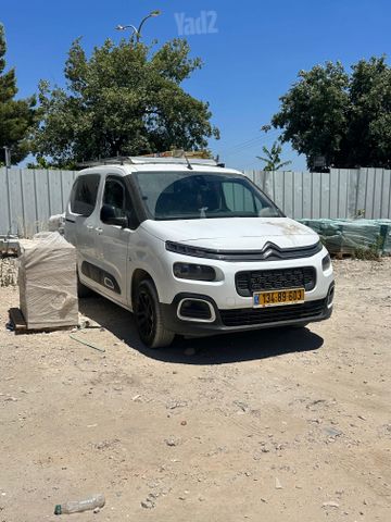 מודעת רכב סיטרואן ברלינגו