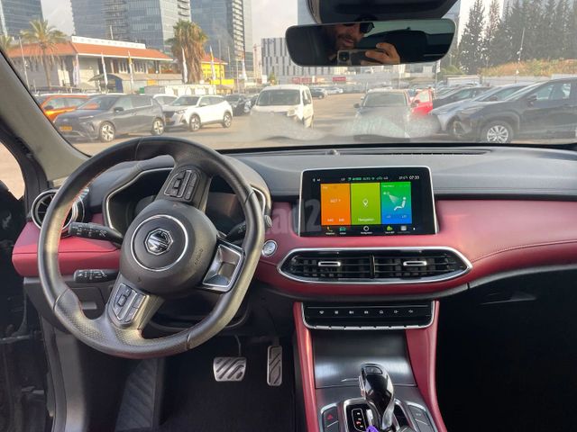 אם ג'י EHS PHEV