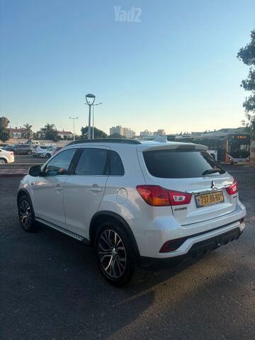 מיצובישי ASX