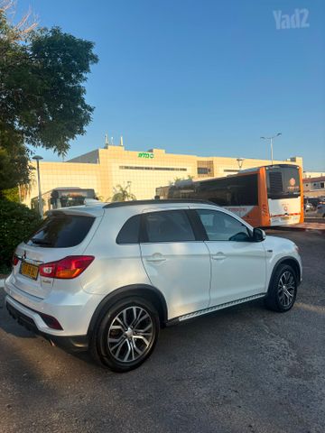 מיצובישי ASX