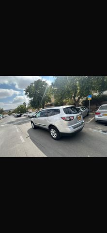 שברולט טראוורס