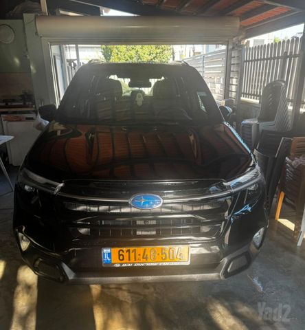 פורסטר Limited Plus היברידי אוט׳ 2.5 (162 כ״ס)