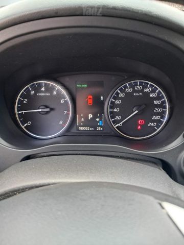 מיצובישי אאוטלנדר