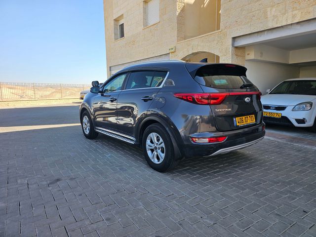 קיה ספורטז'