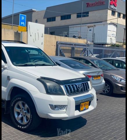 טויוטה לנד קרוזר