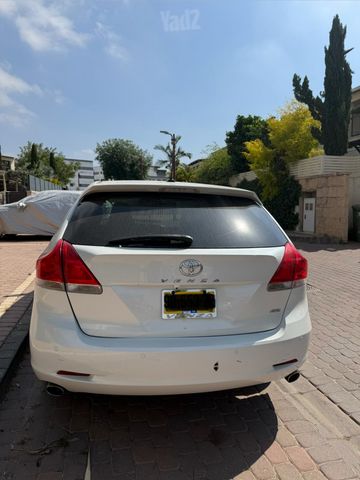 טויוטה ונזה