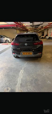 ב מ וו X2