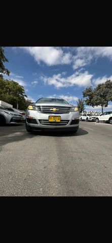 מודעת רכב שברולט טראוורס