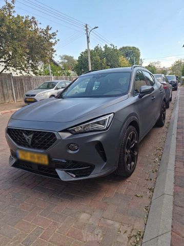 פורמנטור 4X2 VZ פלאג-אין אוט׳ 1.4 (245 כ״ס)