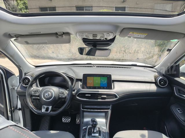 אם ג'י EHS PHEV