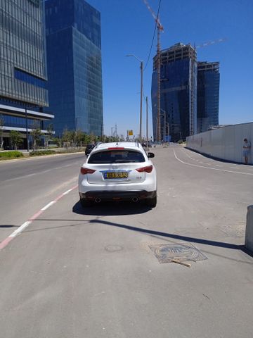 אינפיניטי FX37