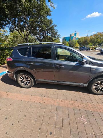טויוטה RAV4