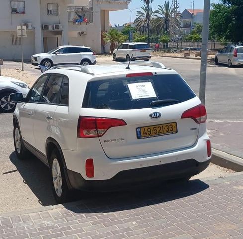 מודעת רכב קיה סורנטו