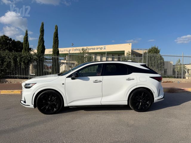 לקסוס RX