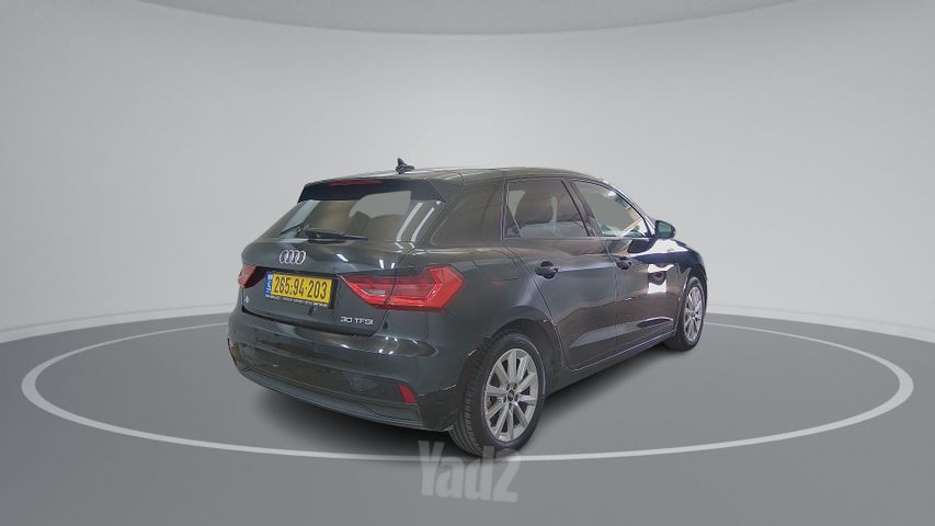 אאודי A1