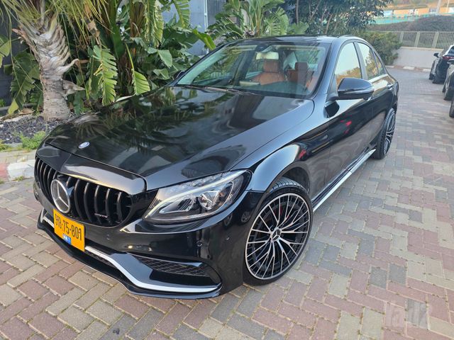 מודעת רכב מרצדס-בנץ C-class