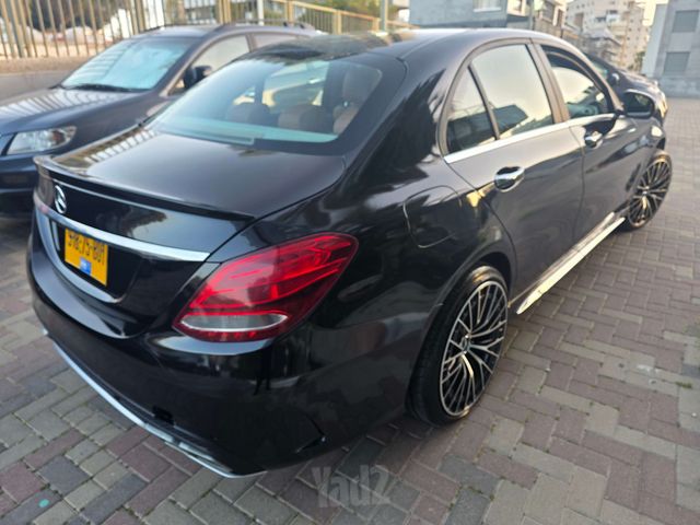 מרצדס-בנץ C-class