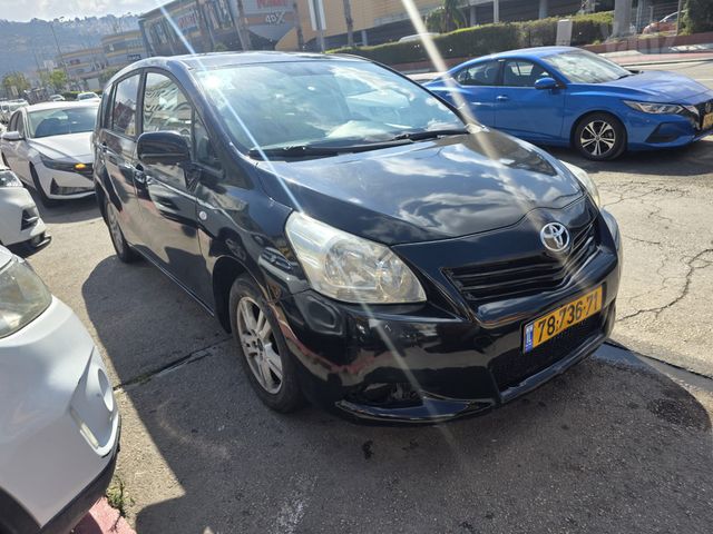 מודעת רכב טויוטה ורסו