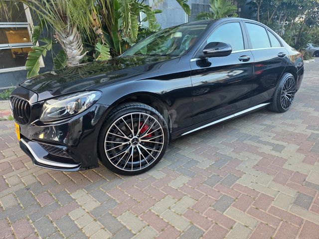מרצדס-בנץ C-class