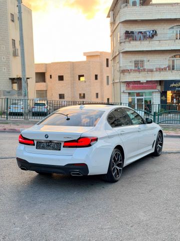 מודעת רכב ב מ וו סדרה 5 2