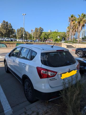 סוזוקי קרוסאובר