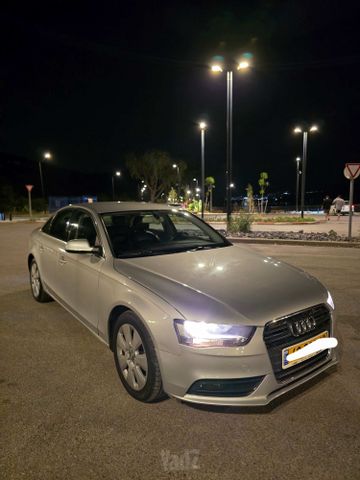 אאודי A4