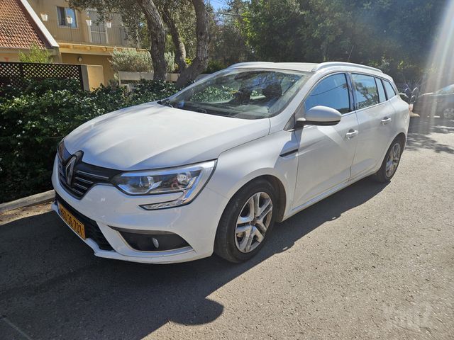 רנו מגאן