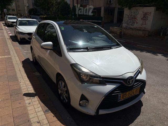 מודעת רכב טויוטה יאריס