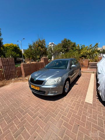 סקודה אוקטביה