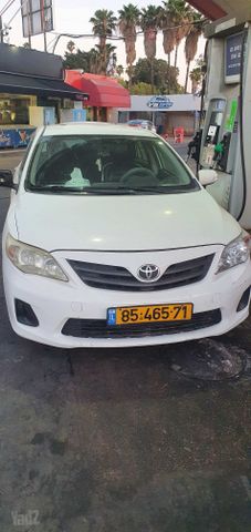 טויוטה קורולה