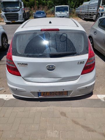 יונדאי i30