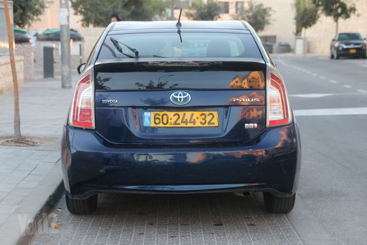 טויוטה פריוס