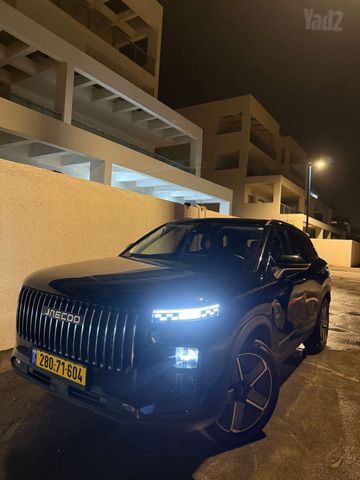 ג'אקו J7