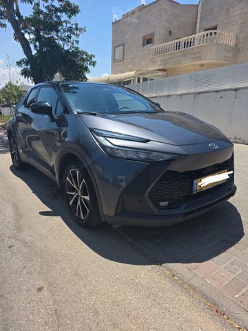 טויוטה C-HR