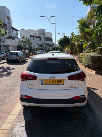 מודעת רכב יונדאי i20